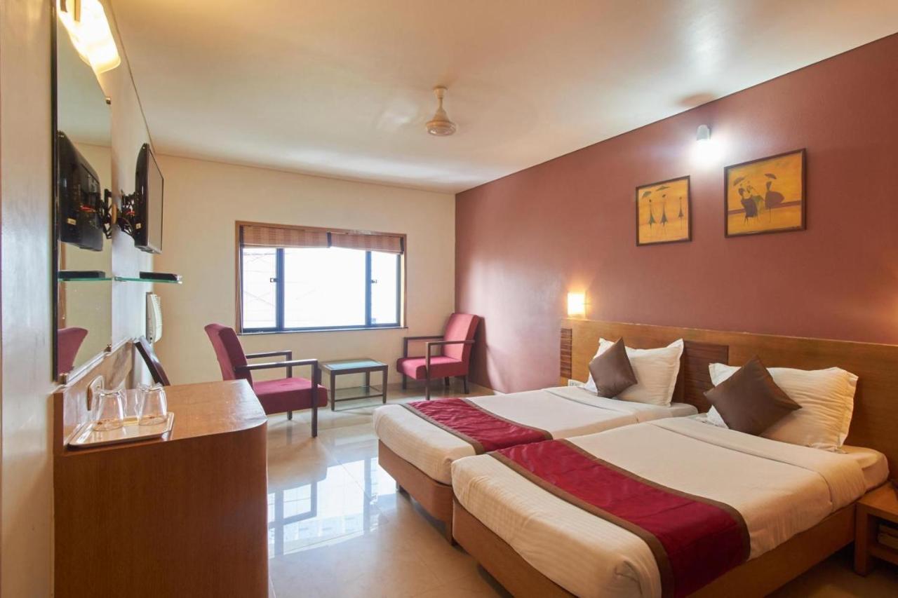 ซุค โฮเต็ล Hotel มุมไบ ภายนอก รูปภาพ