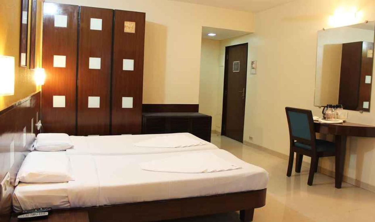 ซุค โฮเต็ล Hotel มุมไบ ภายนอก รูปภาพ