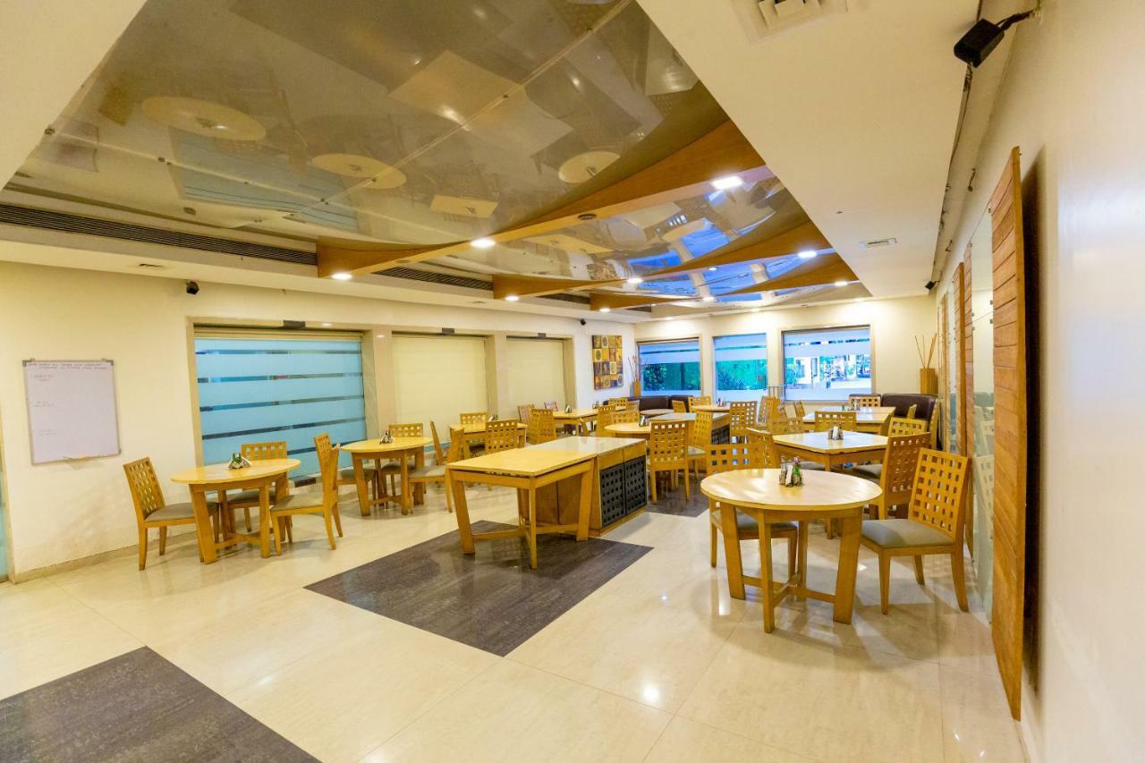 ซุค โฮเต็ล Hotel มุมไบ ภายนอก รูปภาพ
